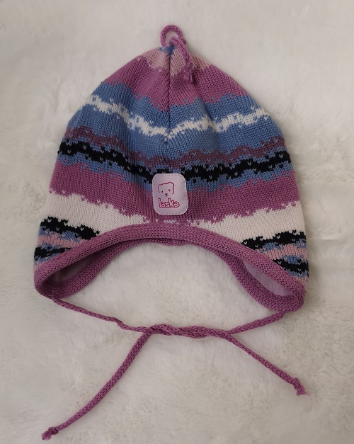 Hovedbilde Strikket laska lue  02