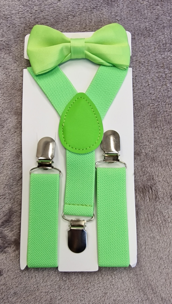 Hovedbilde Sett med sele og sløyfe 