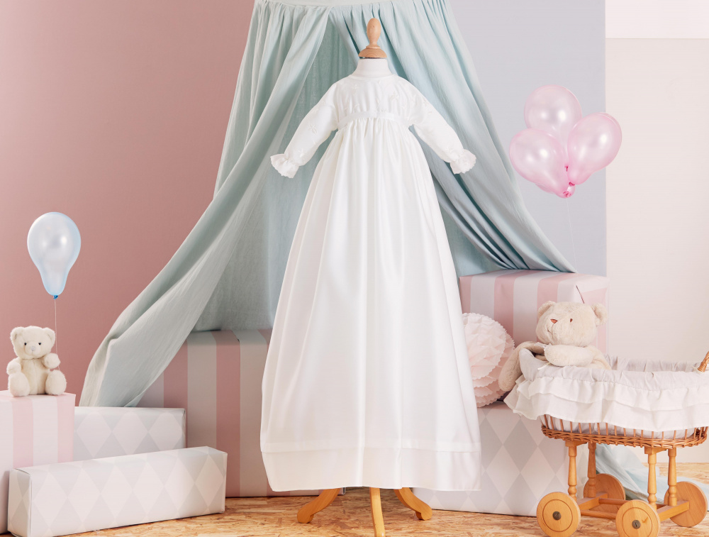 Hovedbilde Dåpskjole  med lue (086093)