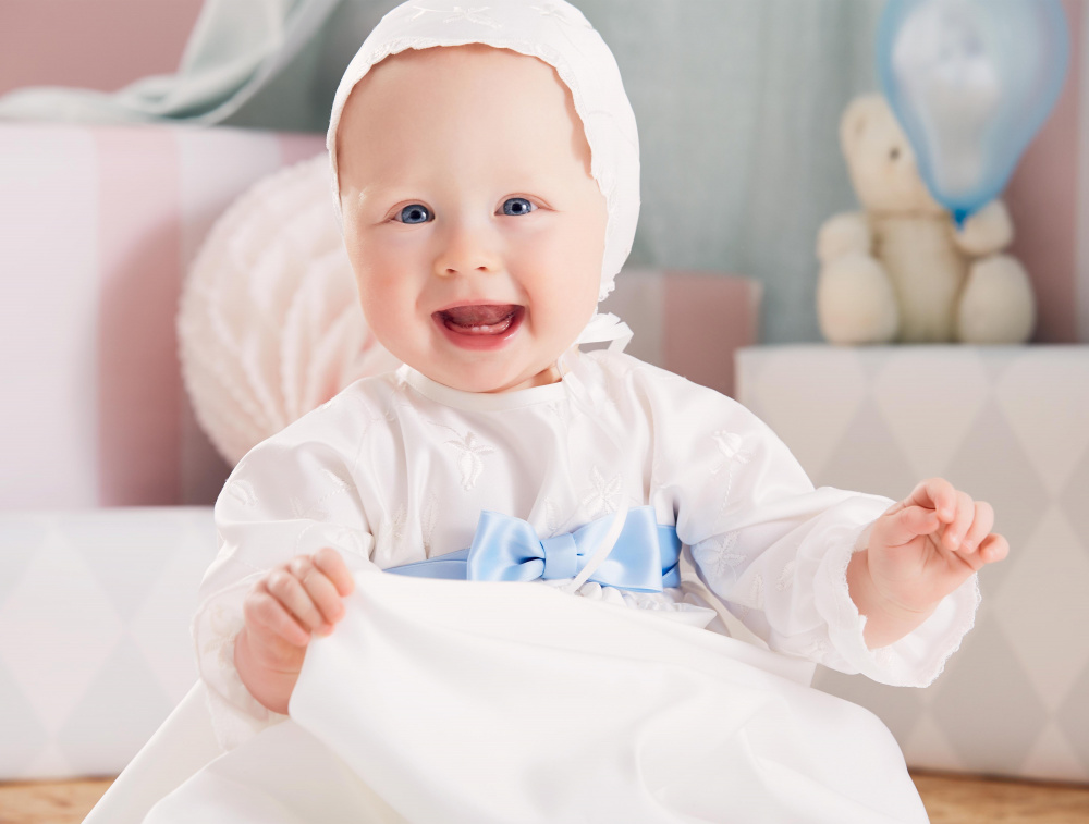 Hovedbilde Dåpskjole  med lue (086093)